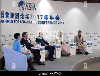 (170326)--BOAO, 26. März 2017 (Xinhua)--der Tagung der "Gesundheitsreform: knacken der harten Nüssen findet in Boao Forum für Asien jährliche Konferenz 2017 in Boao, Süd-China Provinz Hainan, 26. März 2017 statt. (Xinhua/Yang Guanyu) (Yxb) Stockfoto