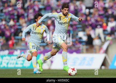 Kyoto Nishikyogoku Leichtathletikstadion, Kyoto, Japan. 25. März 2017. Juanma (V Varen), 25. März 2017 - Fußball: 2017 J2 League match zwischen Kyoto Sanga F.C. 0-1 V.Varen Nagasaki am Kyoto-Nishikyogoku Leichtathletikstadion, Kyoto, Japan. Bildnachweis: AFLO SPORT/Alamy Live-Nachrichten Stockfoto