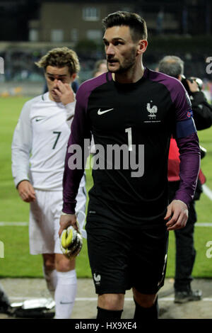 Stade Josy Barthel, Luxemburg Stadt, Luxemburg; WM 2018 Qualifikation Weltfußball, Luxemburg und Frankreich; Hugo Lloris, Frankreich. 25. März 2017. Bildnachweis: Laurent Lairys/Agence Locevaphotos/Alamy Live-Nachrichten Stockfoto