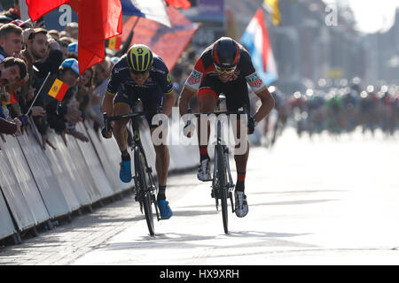 Belgien. 26. März 2017. 26 März 2017 79. Gent - Wevelgem 1.: VAN AVERMAET Greg (BEL) BMC 2.: KEUKELEIRE Jens (BEL) Orica - Scott Credit: Cronos/Alamy Live-Nachrichten Stockfoto