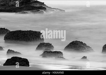 Langre Strand ist ein arenal in der Nähe der Stadt Langre, in der Gemeinde Ribamontán al Mar im Golf von Biskaya, Kantabrien, nördlich von Spanien, Europa Stockfoto