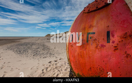 Boje am Strand von Aberdovey (Aberdyfi), Gwynedd, Wales Stockfoto