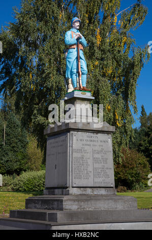 Beli Kriegerdenkmal auf dem Kreisverkehr an der Kreuzung der D57 und D75, Servins, Frankreich Stockfoto