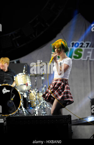 Hayley Williams von Paramore führt auf der Bühne während 102.7 KIIS FM 2014 Wango Tango StubHub Center am 10. Mai 2014 in Los Angeles, Kalifornien. Stockfoto