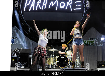 Hayley Williams von Paramore führt auf der Bühne während 102.7 KIIS FM 2014 Wango Tango StubHub Center am 10. Mai 2014 in Los Angeles, Kalifornien. Stockfoto