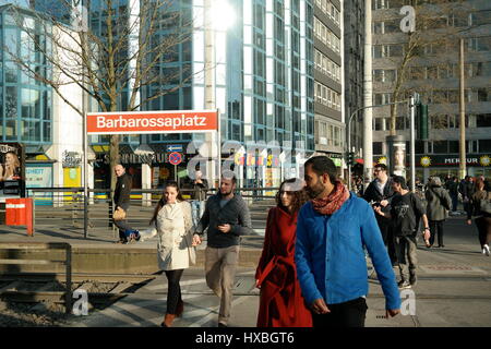 Barbarossaplatz in Köln (Köln), Nordrhein-Westfalen, Deutschland Stockfoto