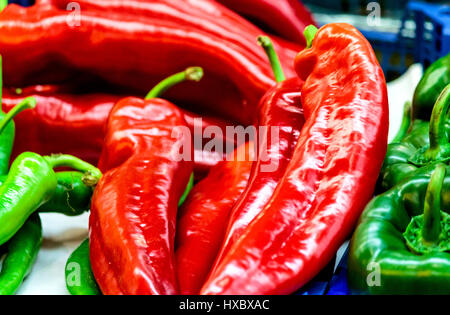 Rote und grüne Paprika Stockfoto