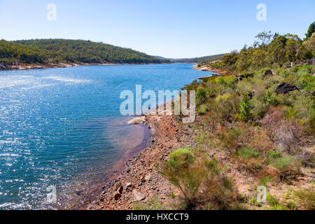 Mundaring Weir Reservoir Bereich, Western Australia, in der Nähe von Perth. Stockfoto