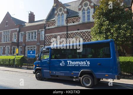 London, UK. 28. März 2017. Die Battersea Thomasschule wo Prinz George im September 2017 an. London, UK, 28.03.2017 | Nutzung weltweit Credit: Dpa/Alamy Live-Nachrichten Stockfoto