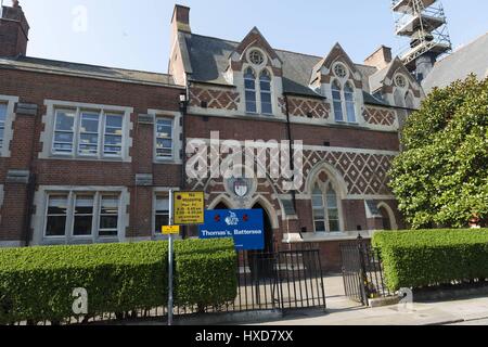 London, UK. 28. März 2017. Die Battersea Thomasschule wo Prinz George im September 2017 an. London, UK, 28.03.2017 | Nutzung weltweit Credit: Dpa/Alamy Live-Nachrichten Stockfoto
