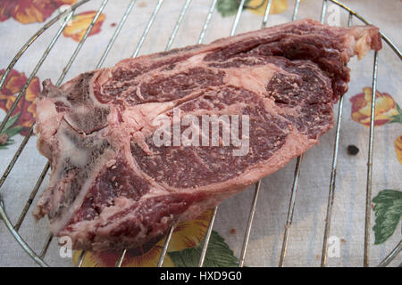 Florentiner Steak Kuh nämlich Fleisch dick geschnitten Stockfoto