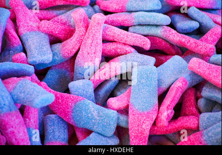 Bunten Süßigkeiten auf der Straße Markt in Stoke-on-Trent, Staffordshire, Vereinigtes Königreich. Stockfoto