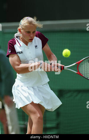 JELENA DOKIC WIMBLEDON 1999 22. Juni 1999 Stockfoto