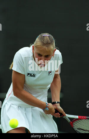 JELENA DOKIC WIMBLEDON 1999 30. Juni 1999 Stockfoto