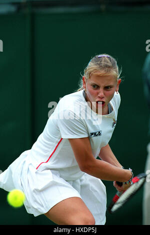 JELENA DOKIC WIMBLEDON 1999 30. Juni 1999 Stockfoto