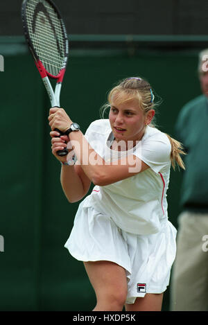 JELENA DOKIC WIMBLEDON 1999 30. Juni 1999 Stockfoto