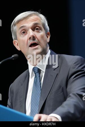 CHRIS HUHNE MP SECRETARY OF STATE für Energie 21. September 2010 AAC LIVERPOOL ENGLAND Stockfoto