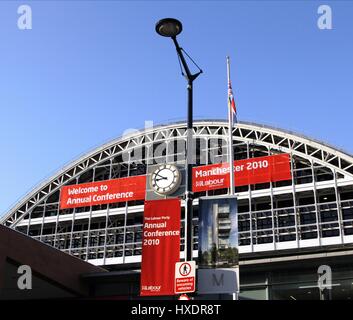 MANCHESTER zentrale ZENTRALKONFERENZ 26. September 2010 MANCHESTER Stadtzentrum von MANCHESTER ENGLAND Stockfoto