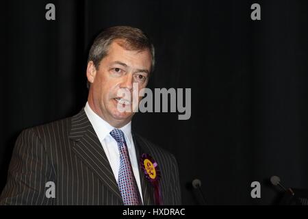 NIGEL FARAGE MEP UK Unabhängigkeit PARTEICHEF 5. März 2011 SPA-komplexe SCARBOROUGH-ENGLAND Stockfoto