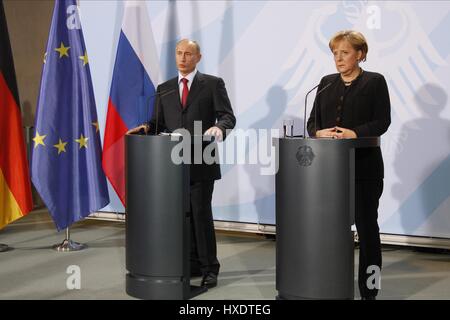 VLADIMIR PUTIN & ANGELA MERKEL Präsident von Russland deutschen CH 16. Januar 2009 Stockfoto