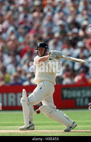 ALISTAIR BROWN ENGLAND & SURREY 27. Mai 1998 Stockfoto