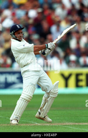 MARK MCLAUGHLIN ENGLAND & MIDDLESEX CCC 16. Juni 1998 Stockfoto