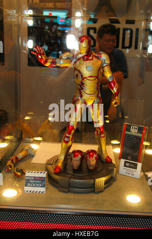 BANGKOK - MAI. 11: ein Ironman-Modell in Thailand Comic Con 2014 am 11. Mai 2014 im Siam Paragon, Bangkok, Thailand. Stockfoto