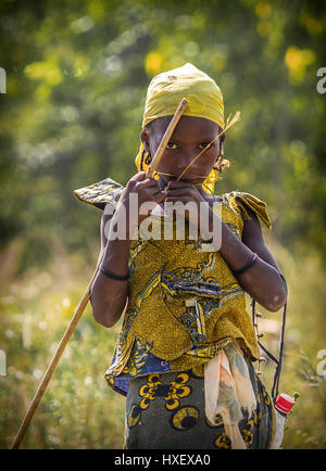 Portrait einer jungen Fulbe Mädchen aus Norden Nigerias Stockfoto