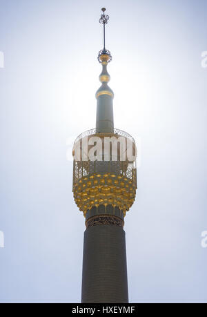 Vergoldete Minarett im Mausoleum des Ayatollah Khomeini, befindet sich das Grab des Ruhollah Khomeini und seine Familie in Teheran, Hauptstadt von Iran Stockfoto