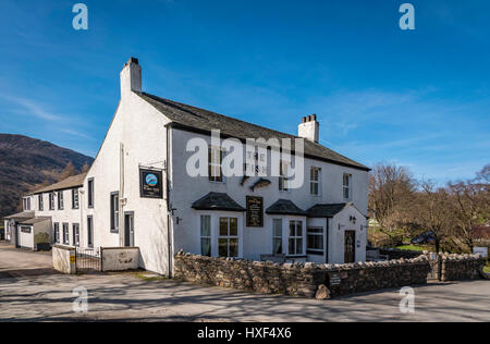 Die Fisch-Gaststätte und Hotel in Buttermere im Lake District. Stockfoto