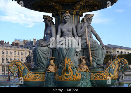 Brunnen auf der Place De La Concorde in Paris, Frankreich Stockfoto