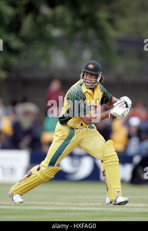 ANDREW SYMONDS Australien GRACE ROAD LEICESTER 11. Juni 2005 Stockfoto