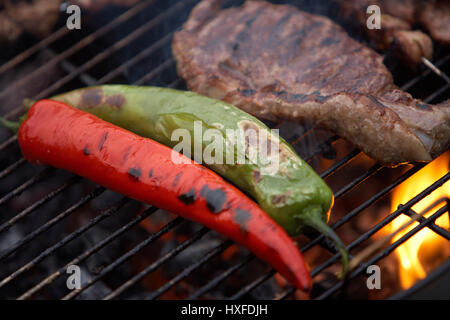 BBQ Steak und Paprika vom Grill Stockfoto