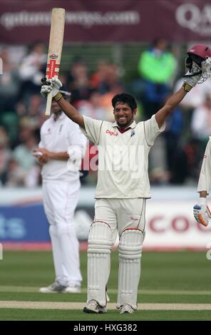 SARWAN macht seine 100 ENGLAND V Westinseln RIVERSIDE CHESTER-LE-STREET ENGLAND 17. Mai 2009 Stockfoto