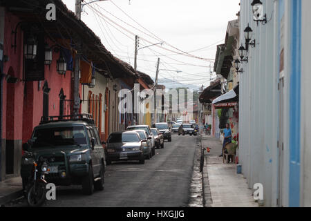 Granada & Leon Stadtstraßen sind voll mit Einheimischen, die ihr Leben in Nicaragua Stockfoto