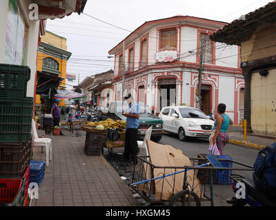 Marktplatz auf den Straßen von Nicaragua, bunte Kultur. Stockfoto