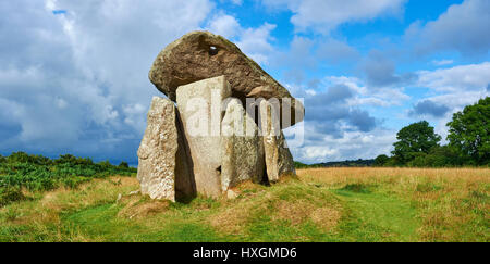 Trethevy Quoit megalithischen stehende Felsengrab, bekannt als der Riese-Haus in der Nähe von St Cleer, ca. 4000 v. Chr., Cornwall, England, Vereinigtes Königreich Stockfoto