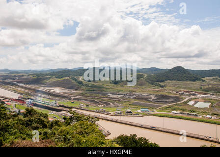 Panama-Kanal in einem sonnigen Sommertag - Panamakanal 22. November 2013 Stockfoto