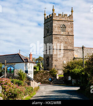 St Senara Kirche und die Tinner Arms Pub in den küstennahen Dorf Zennor in Cornwall UK Stockfoto