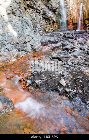 Cascada de Los Colores, Barranco de Las Angustias, Nationalpark Caldera de Taburiente, La Palma, Kanarische Inseln Stockfoto