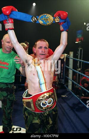 PAUL INGLE FEDERGEWICHT BOXER 30. August 1998 Stockfoto