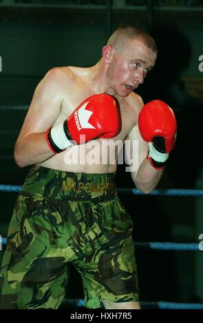 PAUL INGLE FEDERGEWICHT BOXER 30. August 1998 Stockfoto