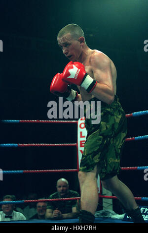 PAUL INGLE FEDERGEWICHT BOXER 30. August 1998 Stockfoto