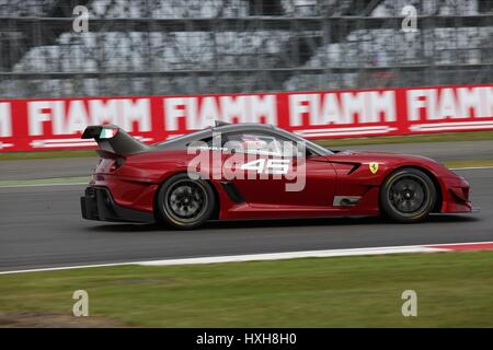 ROTES Auto 45 FERRARI 599XX Auto SILVERSTONE Spur SILVERSTONE RACE TRACK SILVERSTONE ENGLAND 16. September 2012 Stockfoto