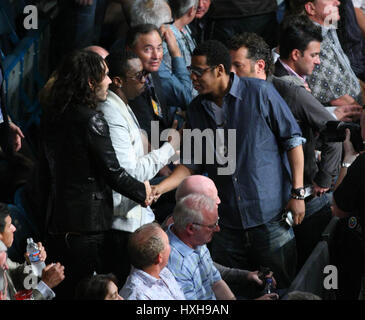 RUSSELL BRAND SEAN P DIDDY CO PACQUIAO V HATTON LAS VEGAS Nevada USA 2. Mai 2009 Stockfoto