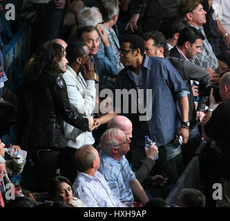 RUSSELL BRAND SEAN P DIDDY CO PACQUIAO V HATTON LAS VEGAS Nevada USA 2. Mai 2009 Stockfoto