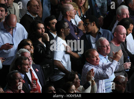 RUSSELL BRAND SEAN P DIDDY CO PACQUIAO V HATTON LAS VEGAS Nevada USA 2. Mai 2009 Stockfoto