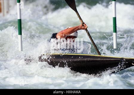 ANDREJI GLUCKS olympischen Kanu K1 SYDNEY SYDNEY Australien 20. September 2000 Stockfoto