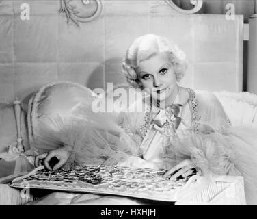 JEAN HARLOW DINNER UM ACHT (1933) Stockfoto