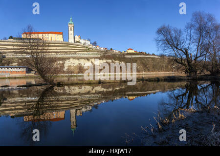 Melnik, Tschechien, Kirche der Heiligen Peter und Paul, Elbe Schloss Stockfoto